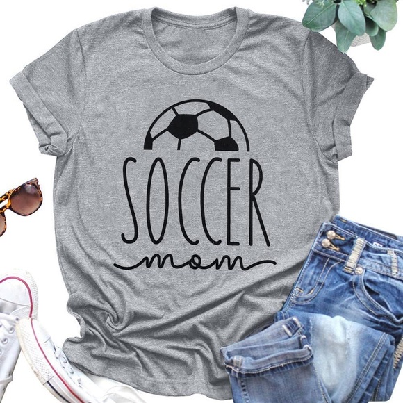 Soccer Mom *New in Package* Tee Shirt - Picture 2 of 4